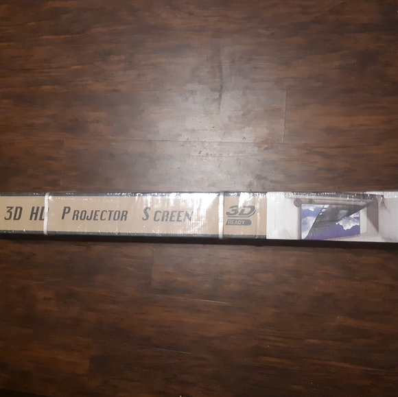 Odyssey Cinema Concepts VT-20 4K & HD-82 Screen - Picture 4 of 7